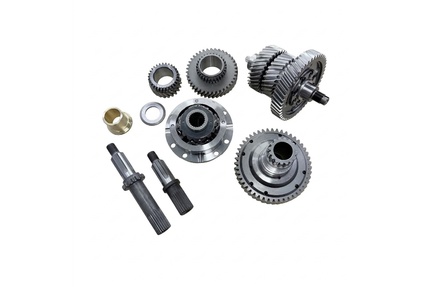 Комплект шестерен 1:3.59 пониженная/1:1.38 прямая передача  и 4х сателлитный дифференциал Нива